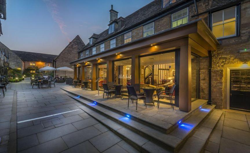 The Talbot Hotel, Oundle , Near Peterborough Dış mekan fotoğraf